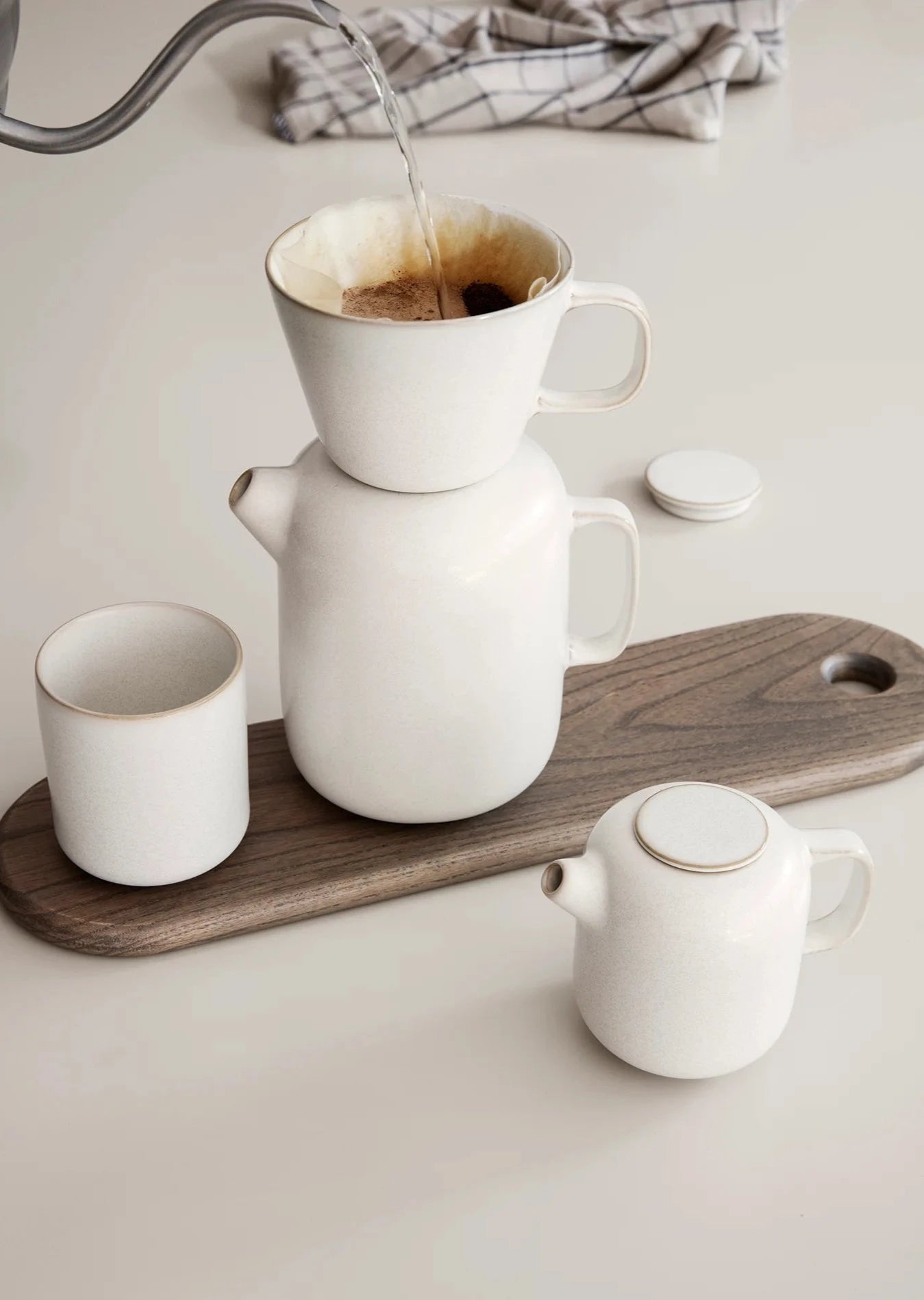 Sekki Coffee Pot - Cream