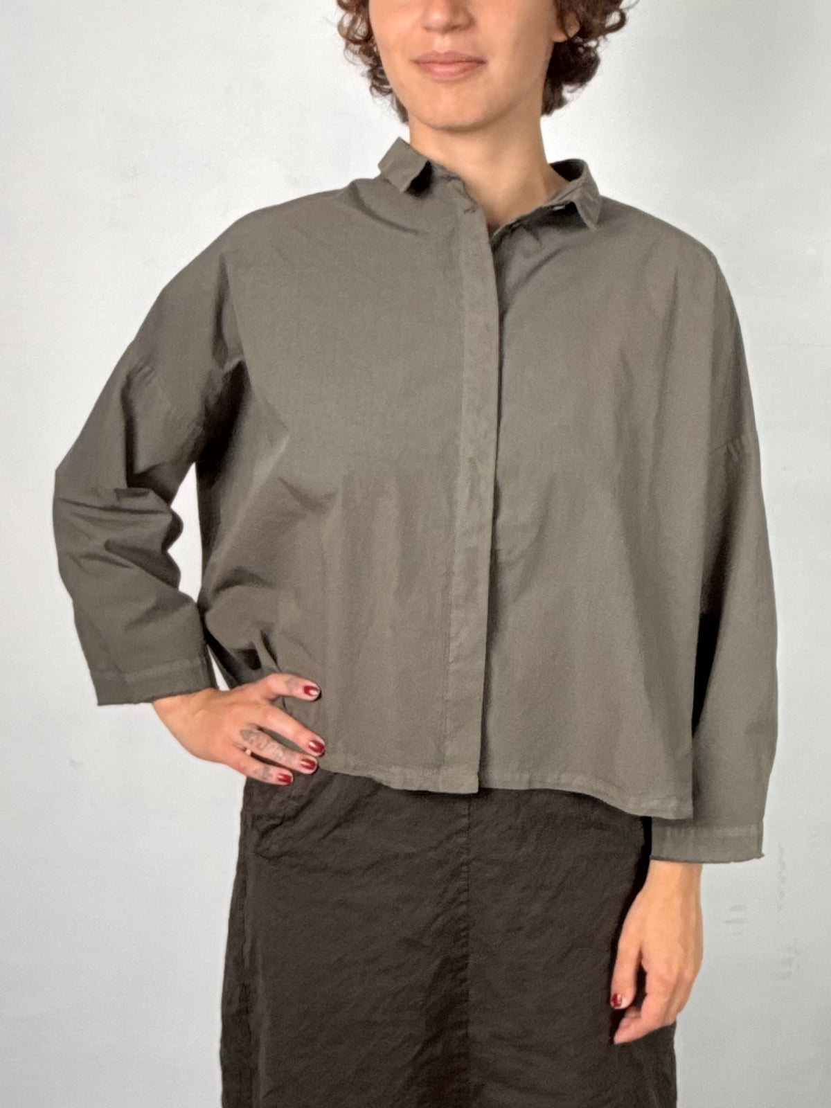 Aequamente - Shirt 260, Visone