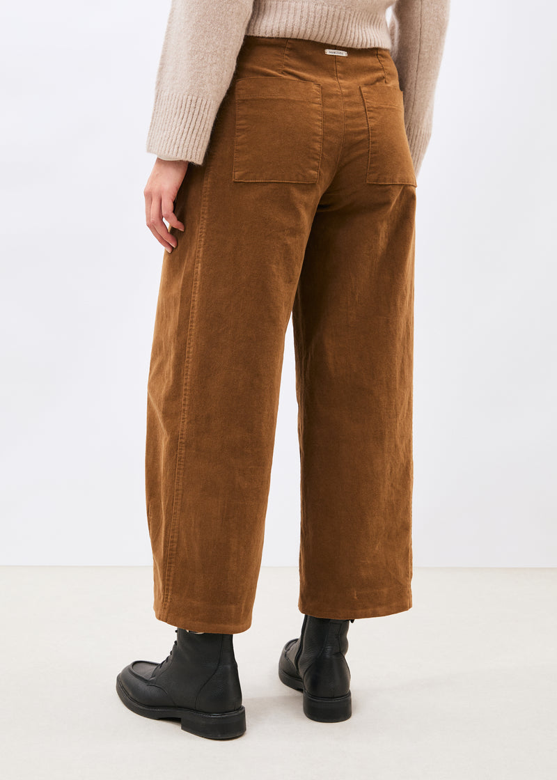 Camel barrel 7/8 corduroy pants ~ humility