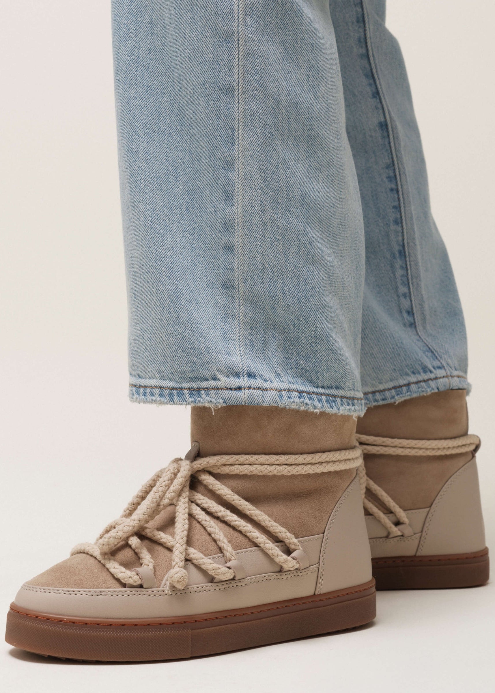 Classic, Beige ~ INUIKII
