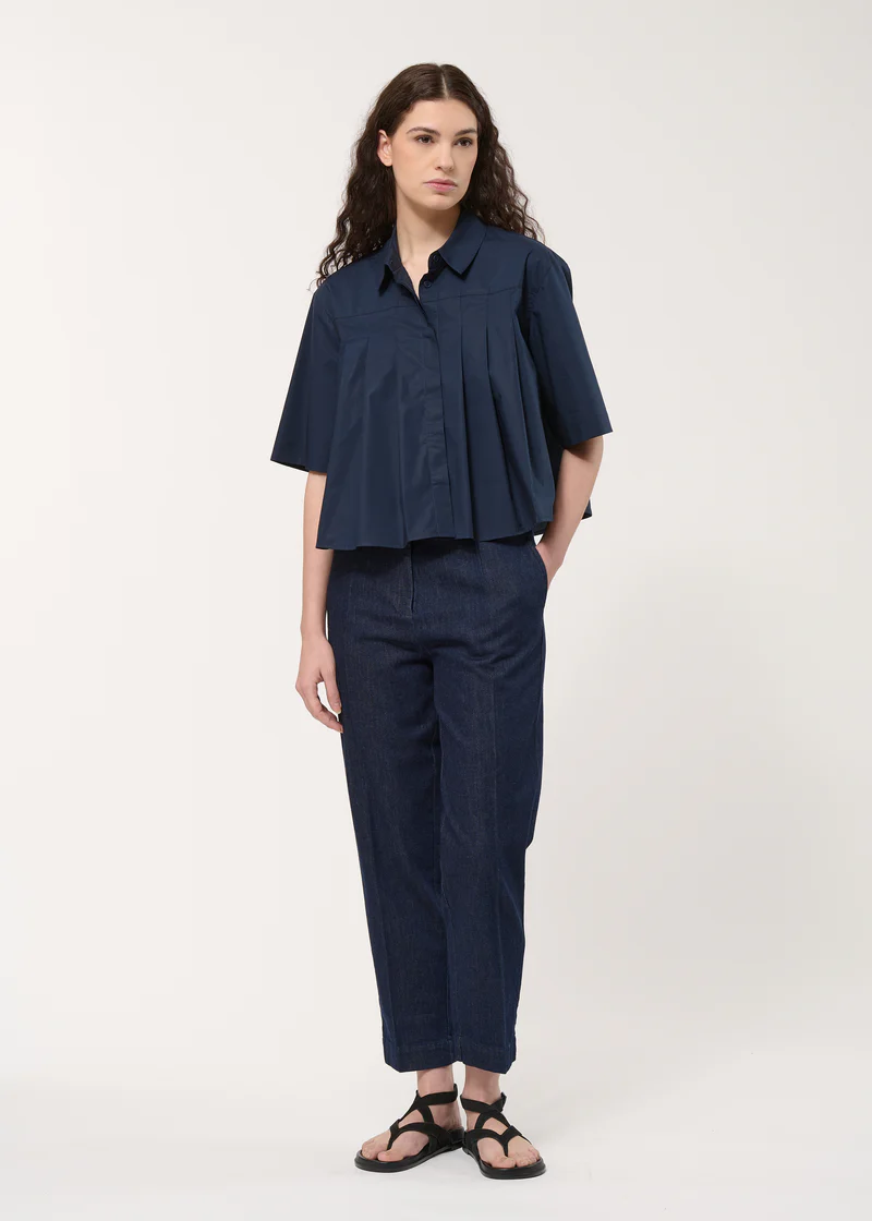 Dark blue pleated cotton poplin shirt - humility