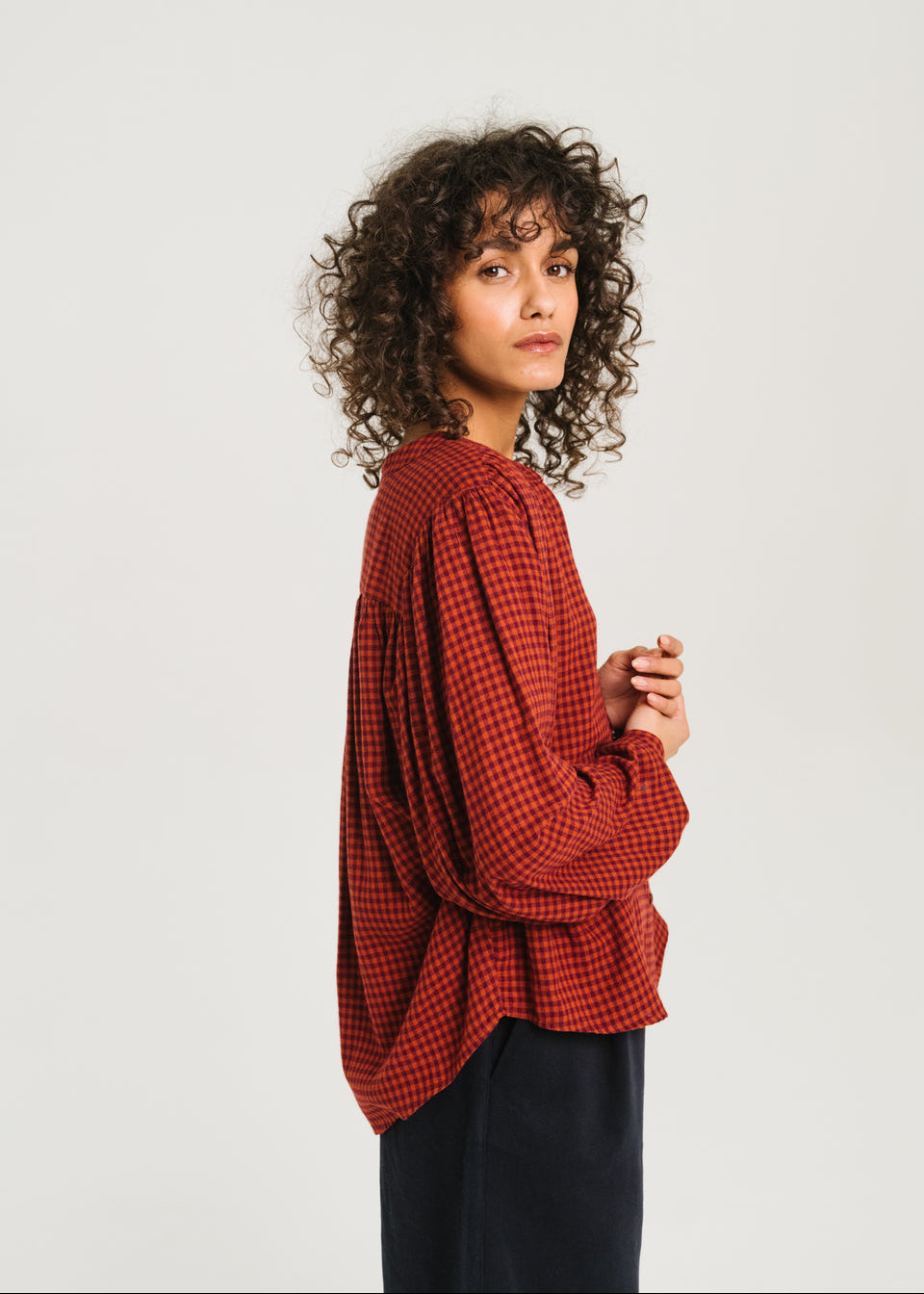 Gladis Blouse, Berry ~ sacrecoeur