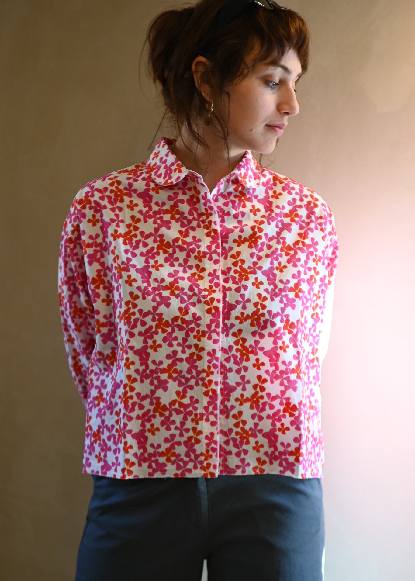 Hannoh Wessel - Shirt Stella, Pink Flowers