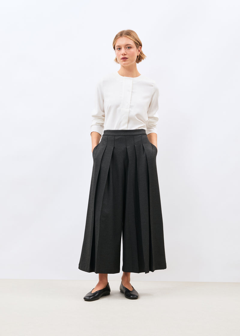 Luth Pants, Anthracite ~ humility