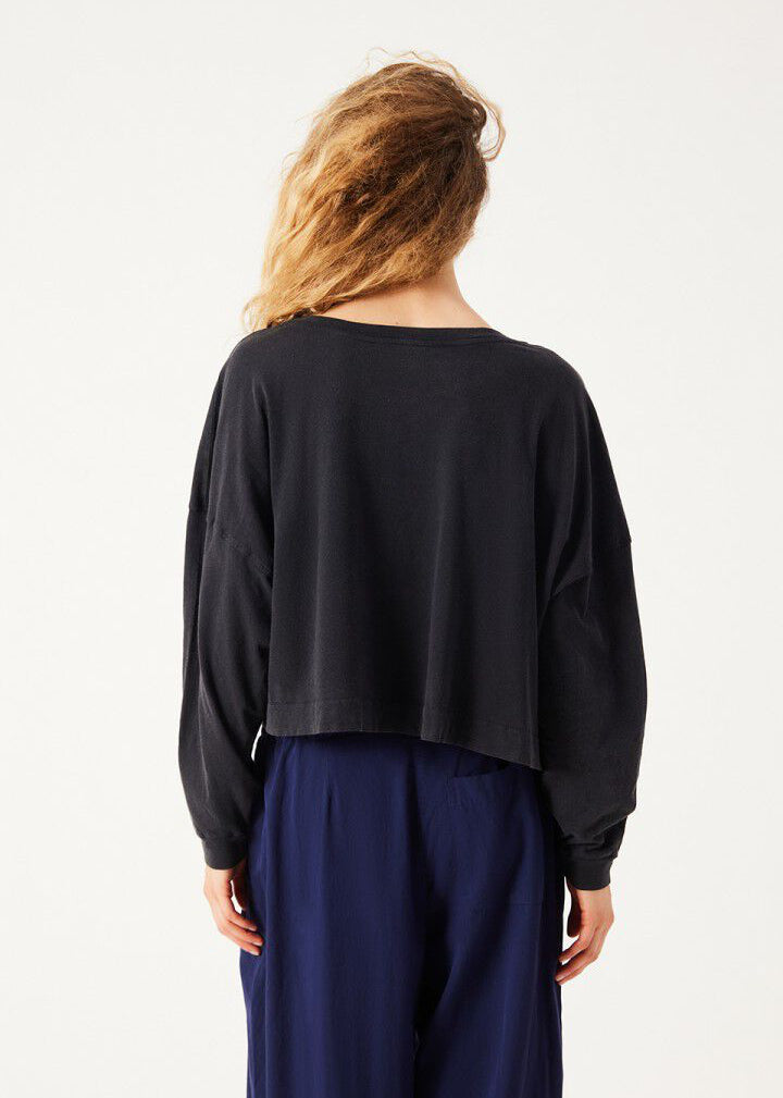 Remytown Long Sleeve, Vintage Carbon ~ American Vintage