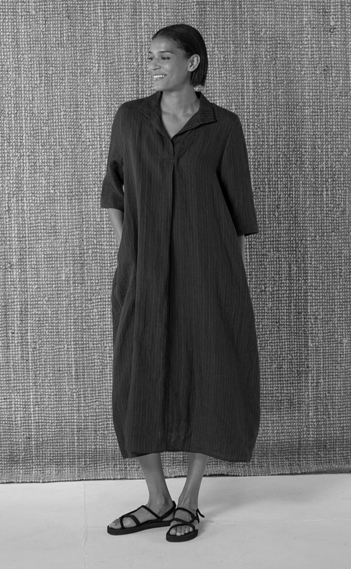 Dress 623, Navy ~ OSKA