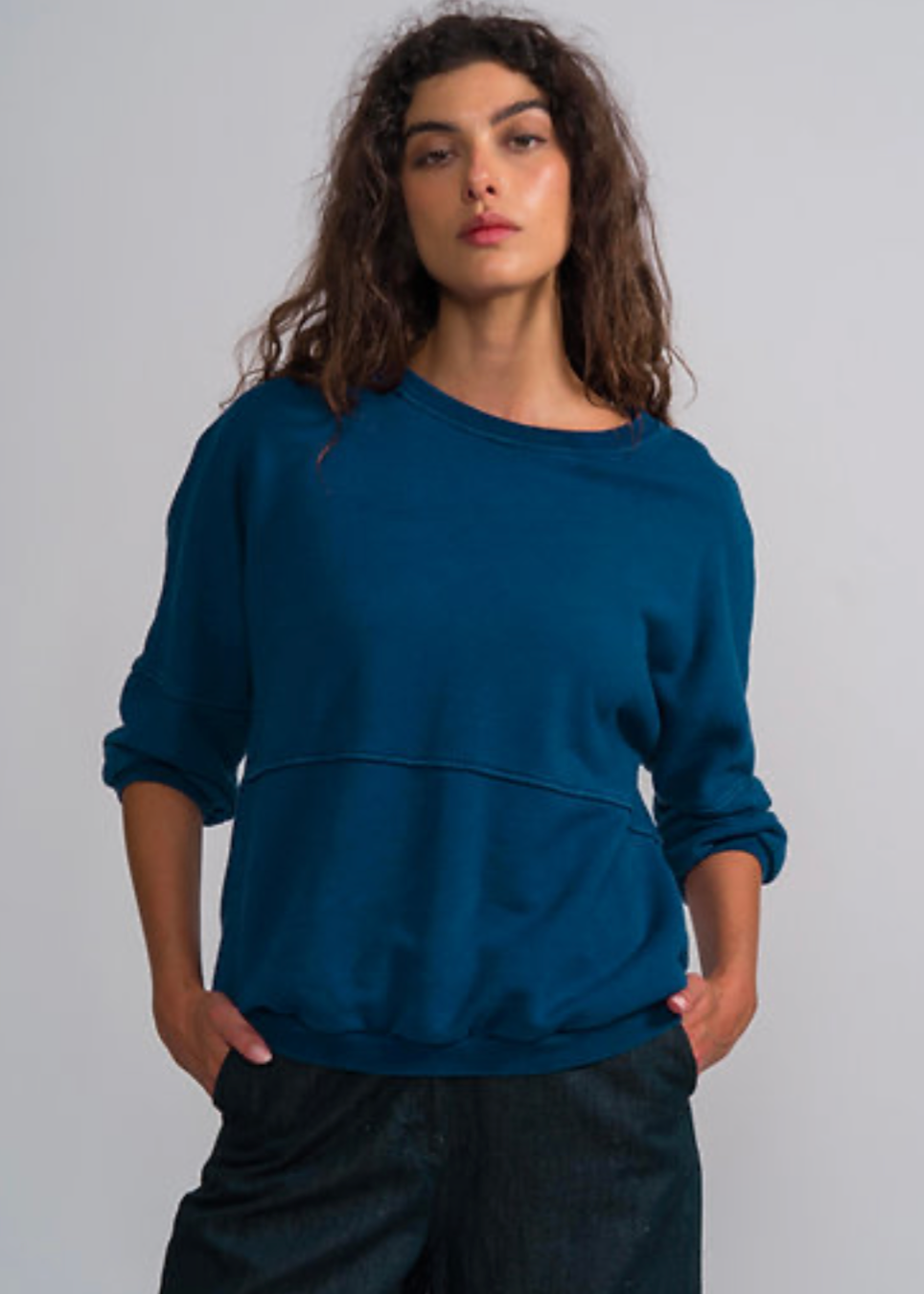 M J W ~ Pullover 668, Ink