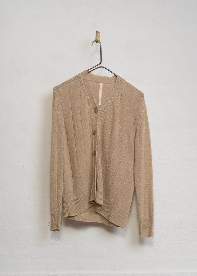 M J W ~ Cardigan 637, Linen
