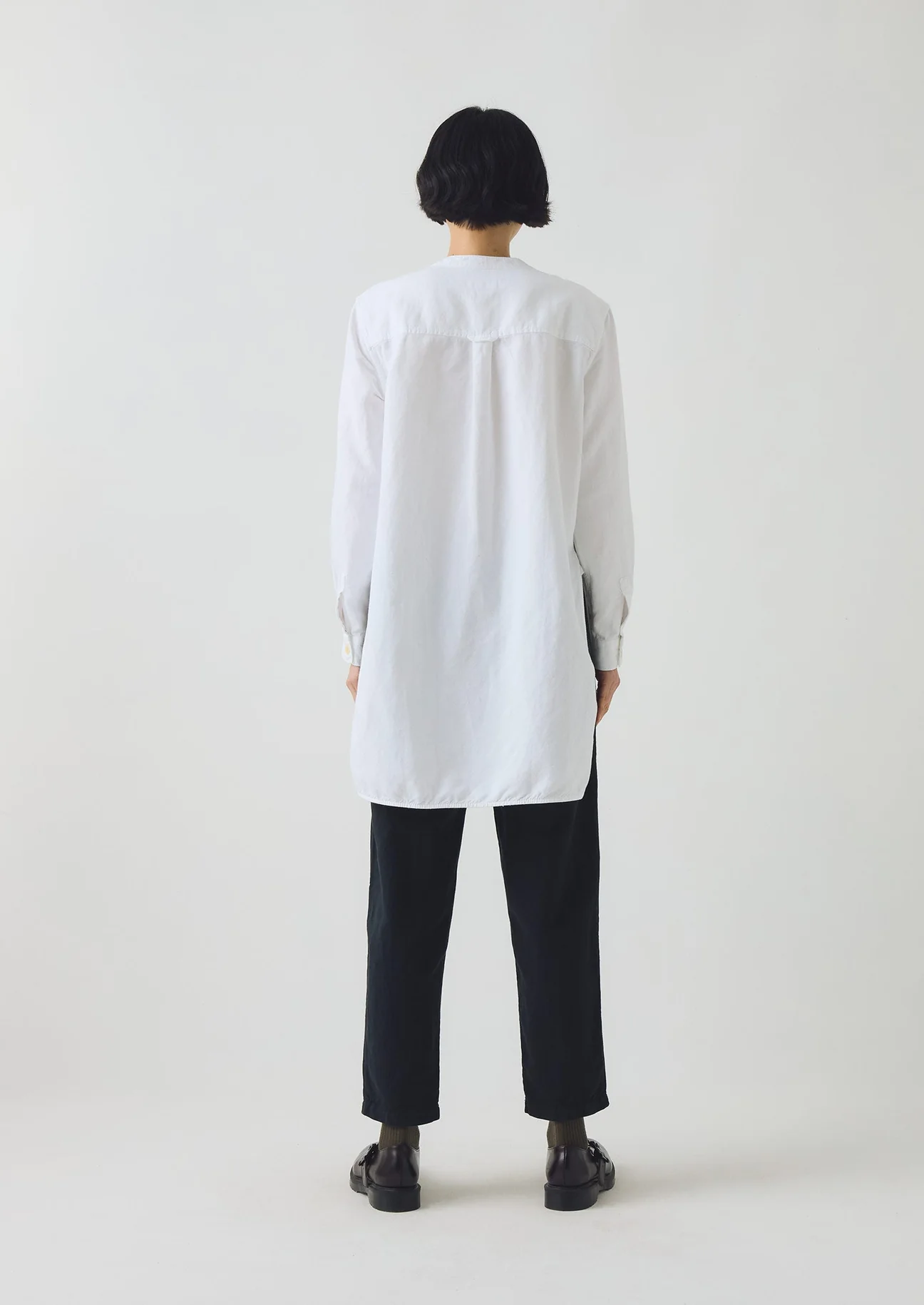 toast womens black linen trousers back