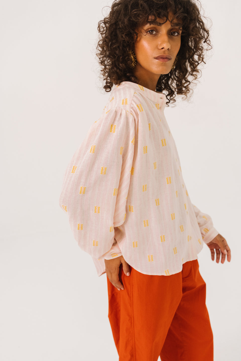 Gladis Blouse, Jerico