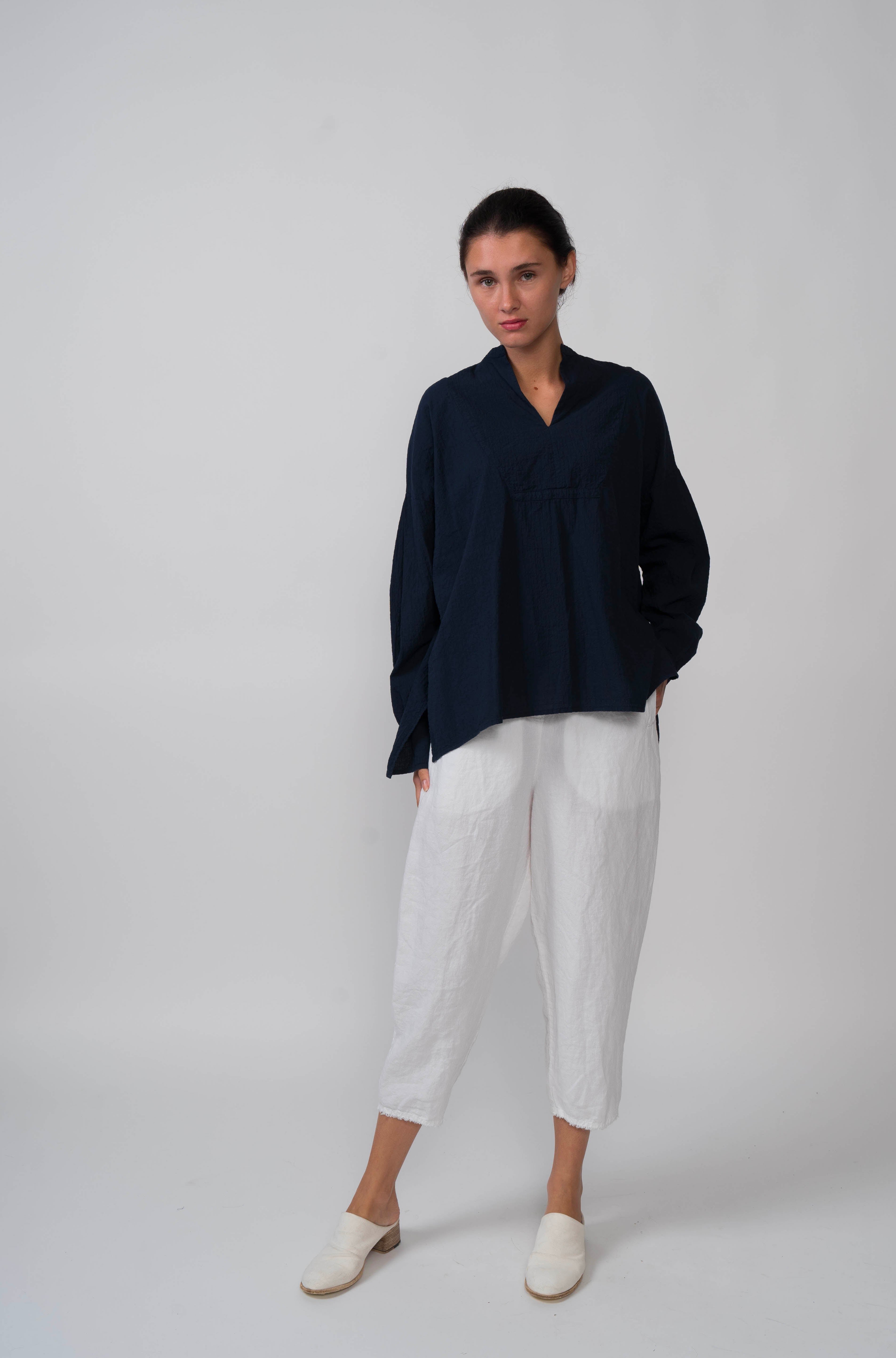 Hannoh Wessel - Sutton Shirt 163, Navy