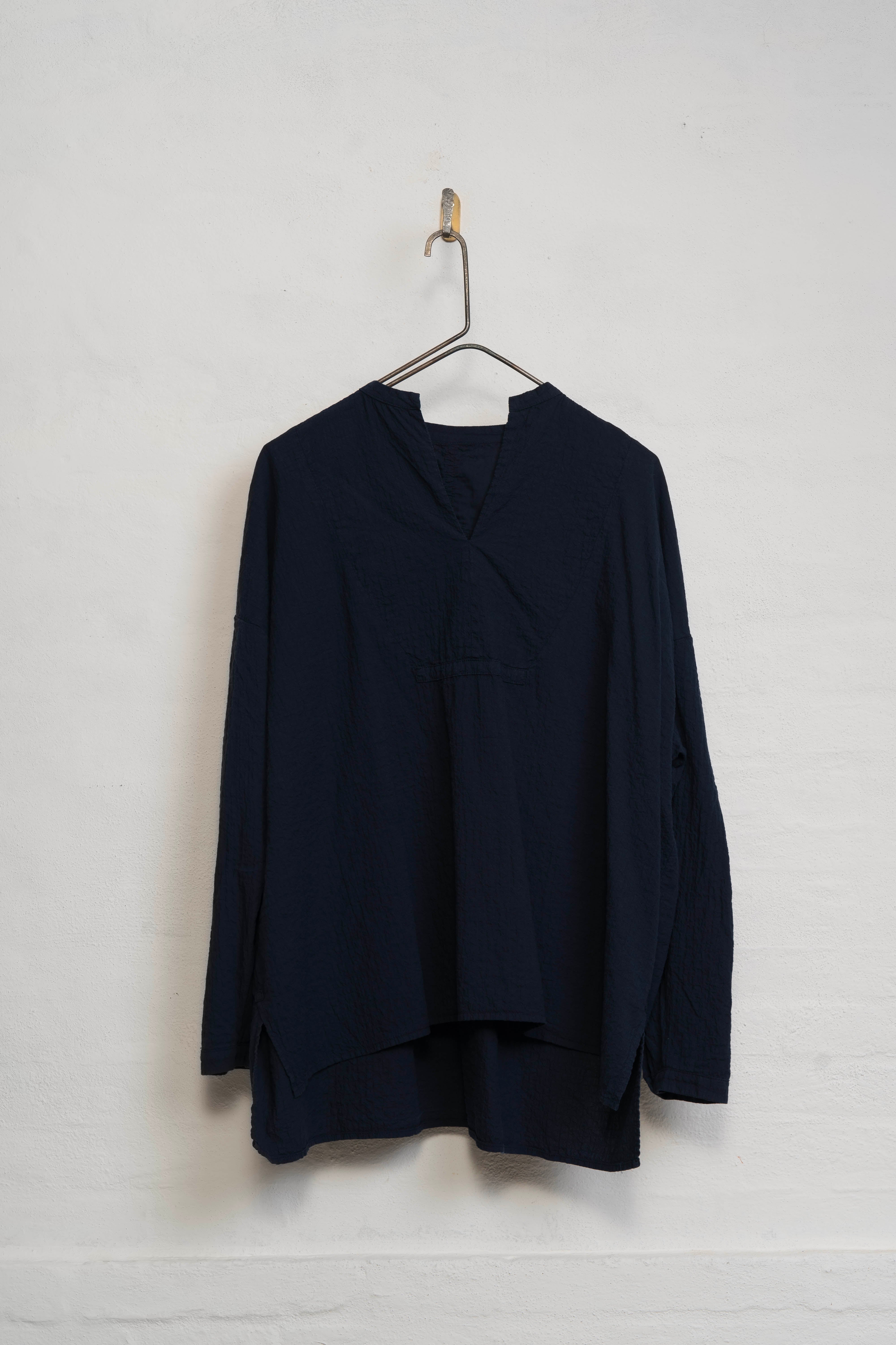 Hannoh Wessel - Sutton Shirt 163, Navy