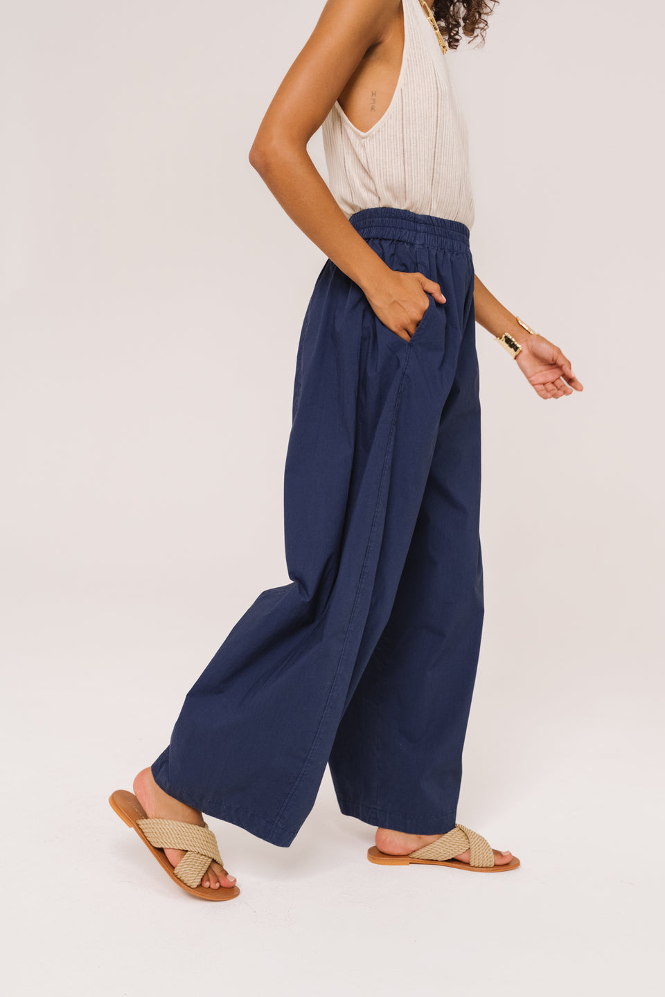 Liam Trousers, Cosmo