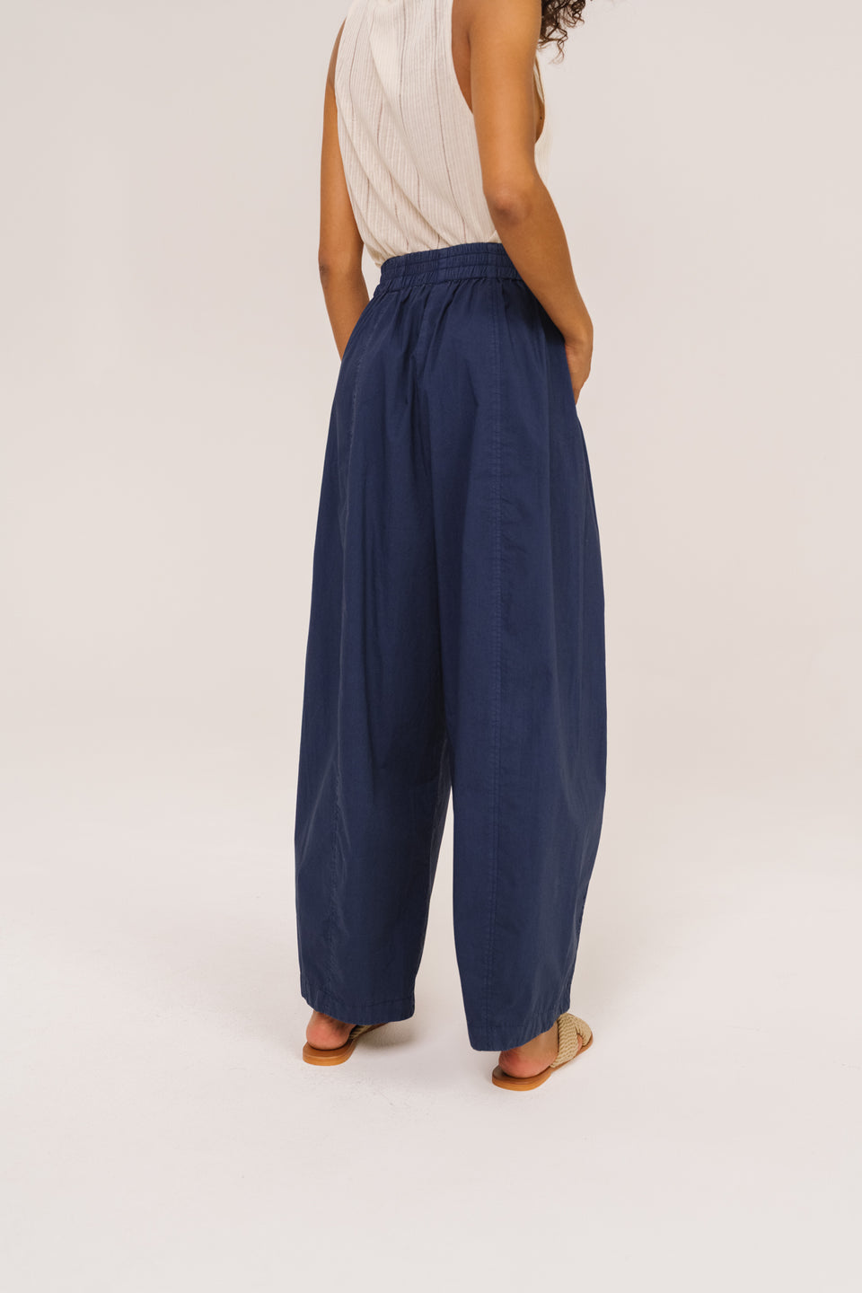 Liam Trousers, Cosmo