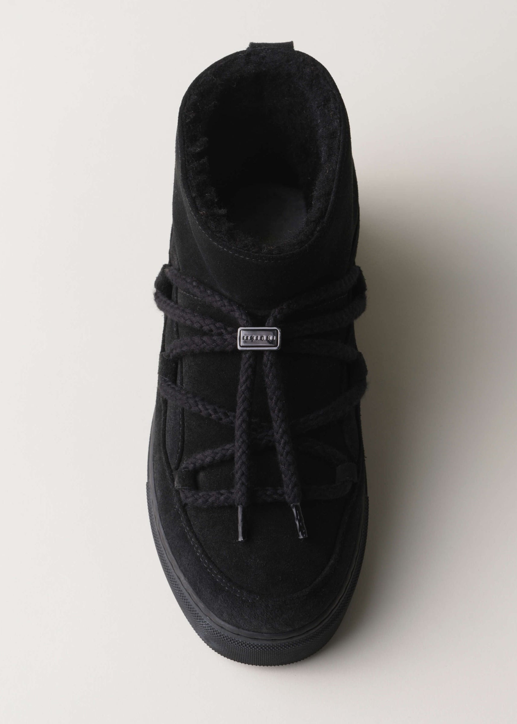Classic Low, Black ~ INUIIKI