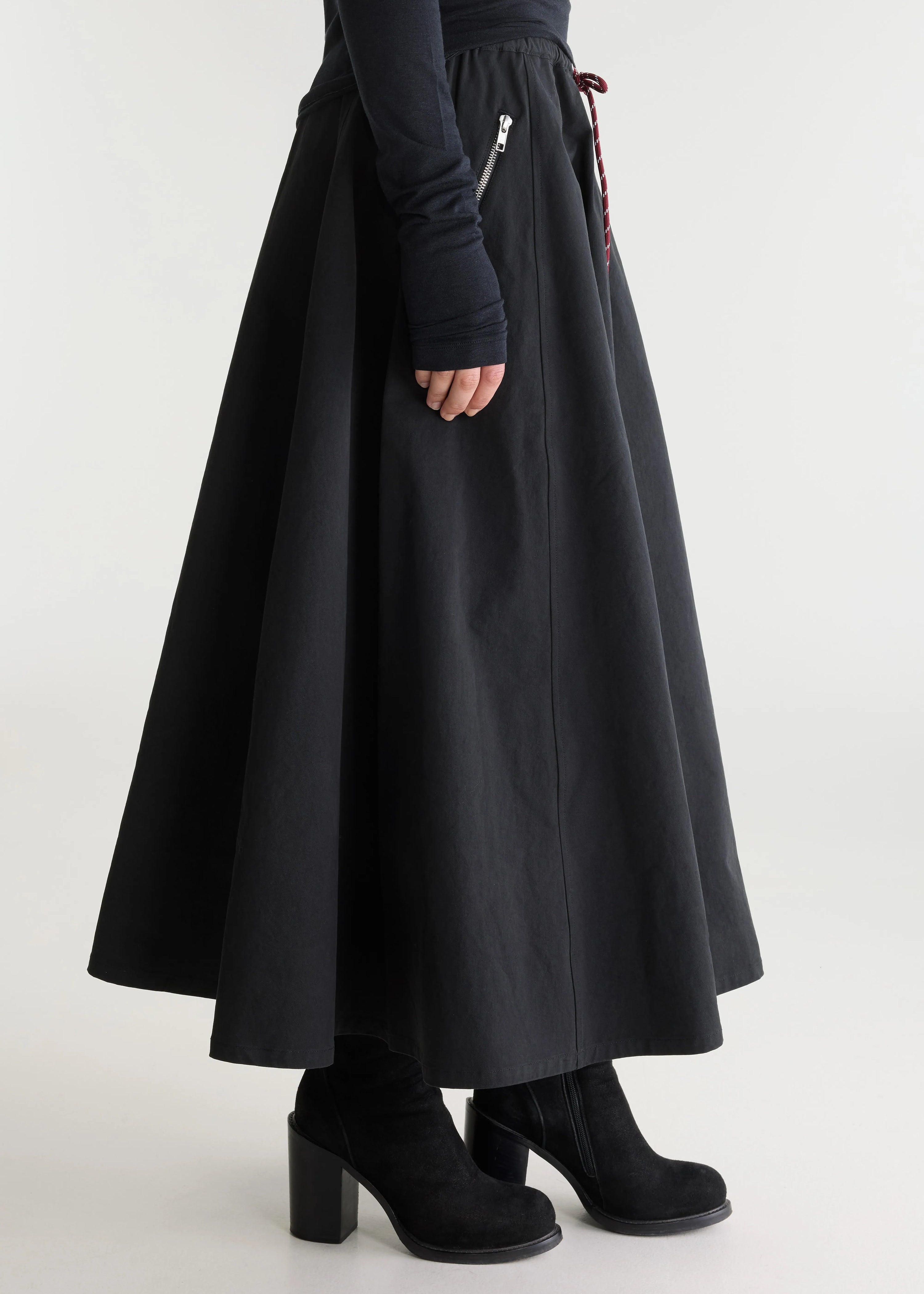 Harlin Skirt, Black ~ Bellerose
