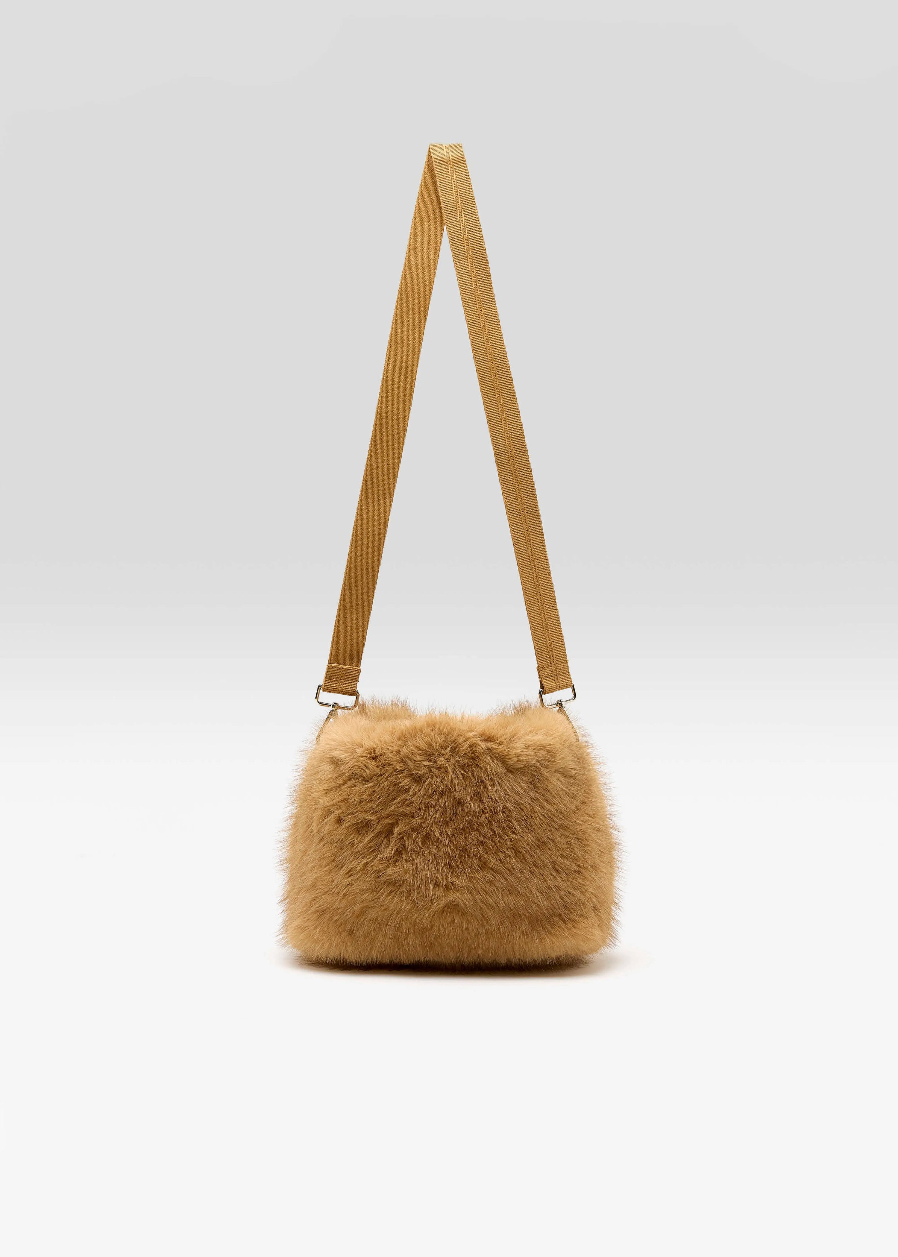 Hochet Faux-Fur Handbag, Amber ~ Bellerose