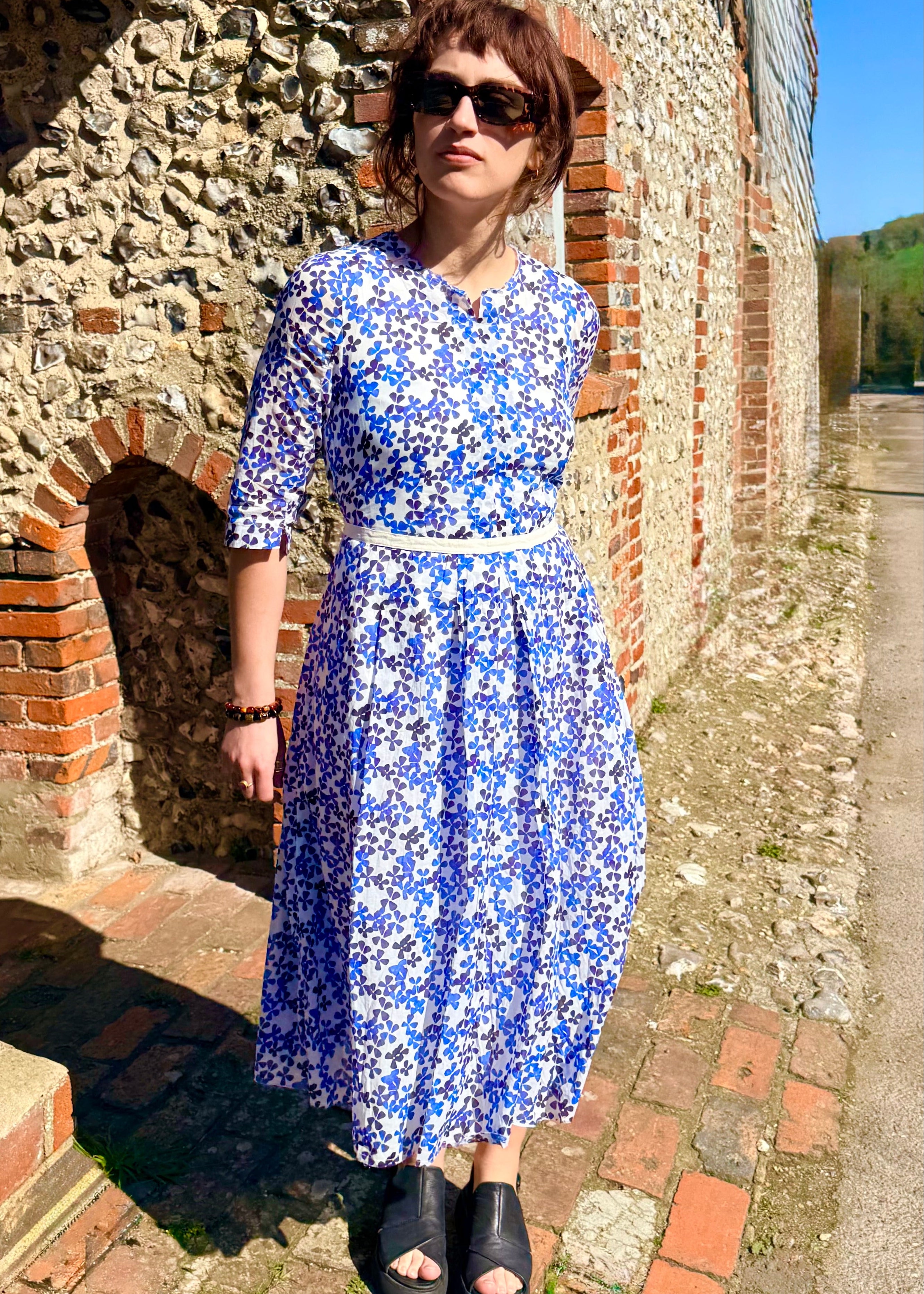 Hannoh Wessel  - Dress Darjan 176 ~ Blue Flowers