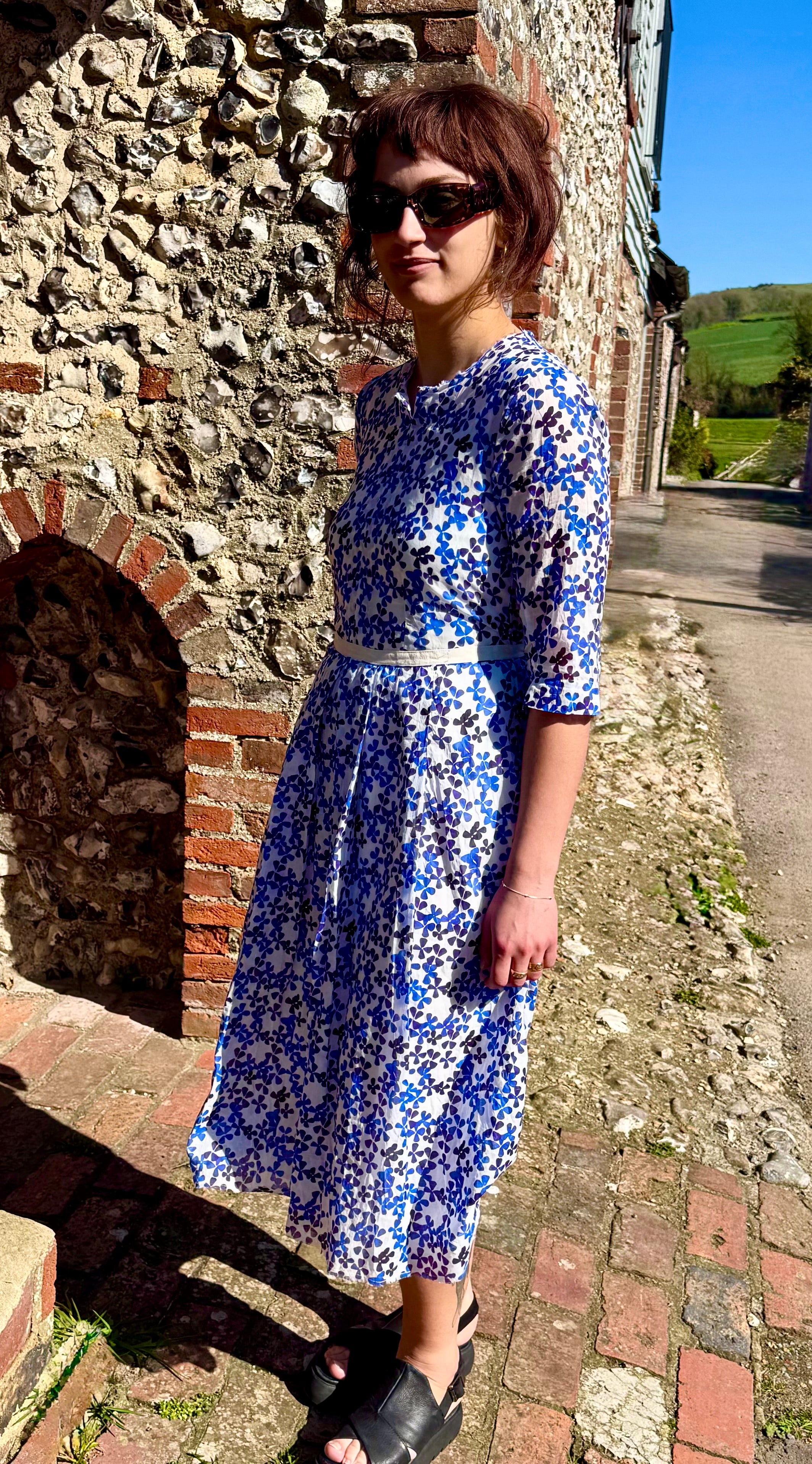 Hannoh Wessel  - Dress Darjan 176 ~ Blue Flowers