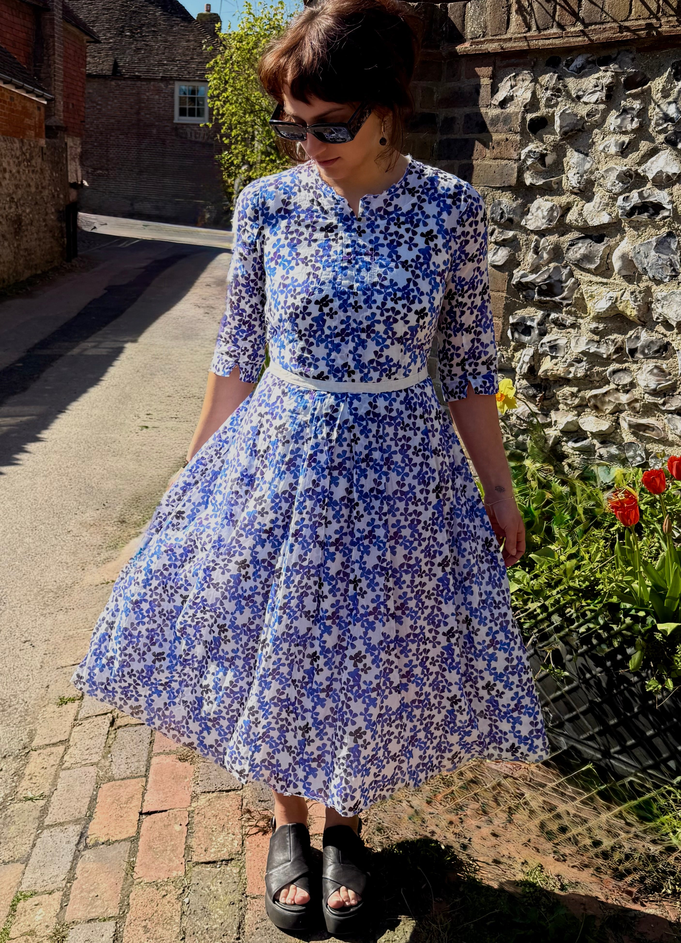 Hannoh Wessel  - Dress Darjan 176 ~ Blue Flowers