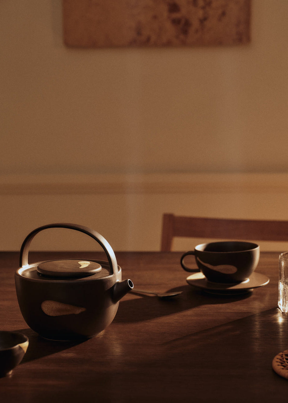 Koyo Teapot, Brown ~ Ferm Living