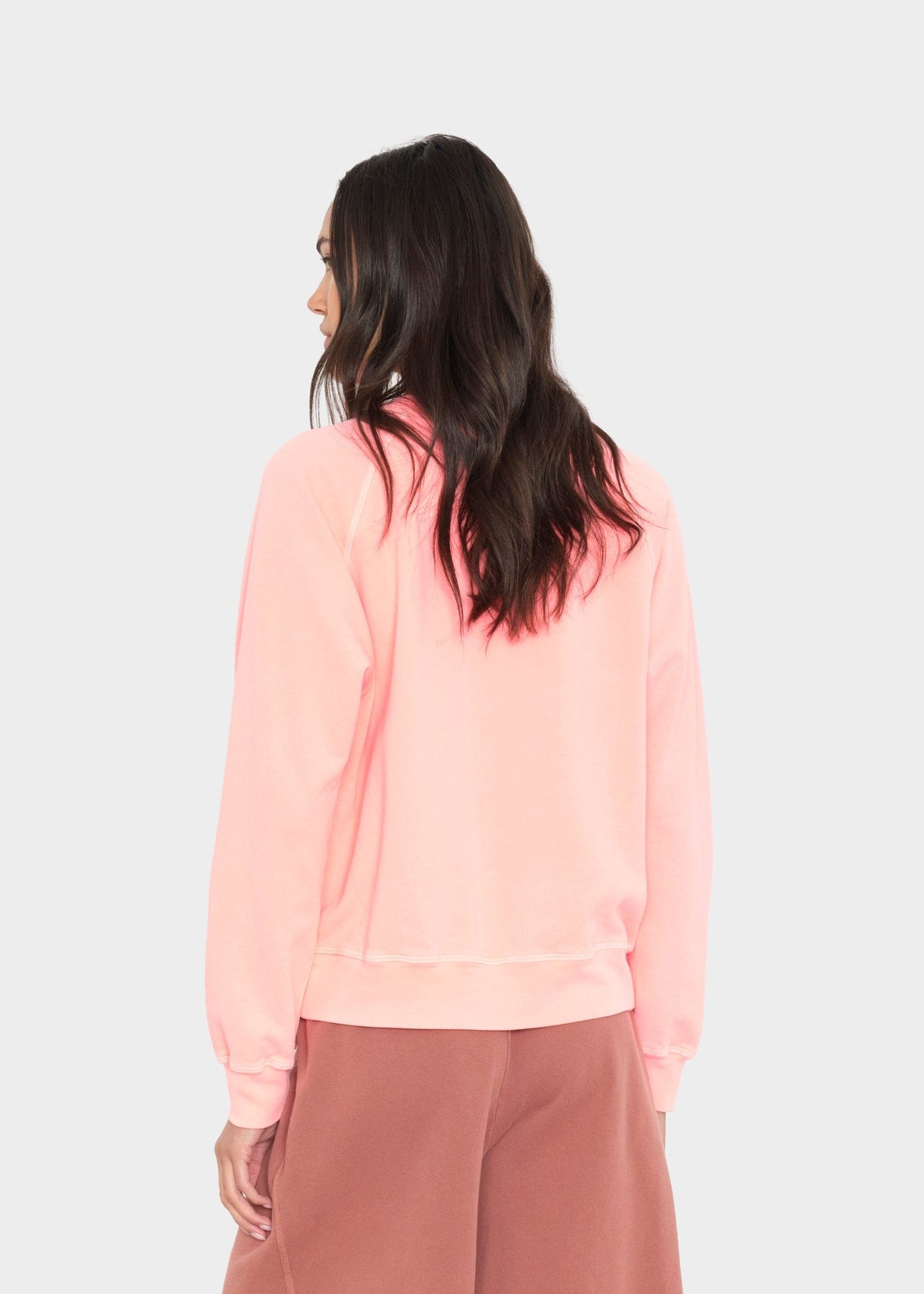 Marathon Sweatshirt, Peach Glow ~ Xirena