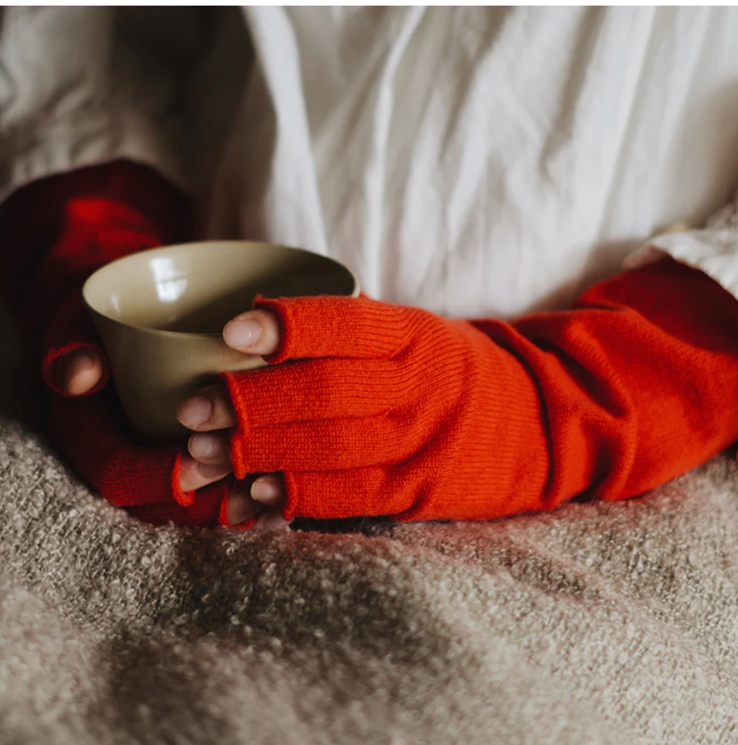 Wool 100% Arm Warmers - Shrine Red