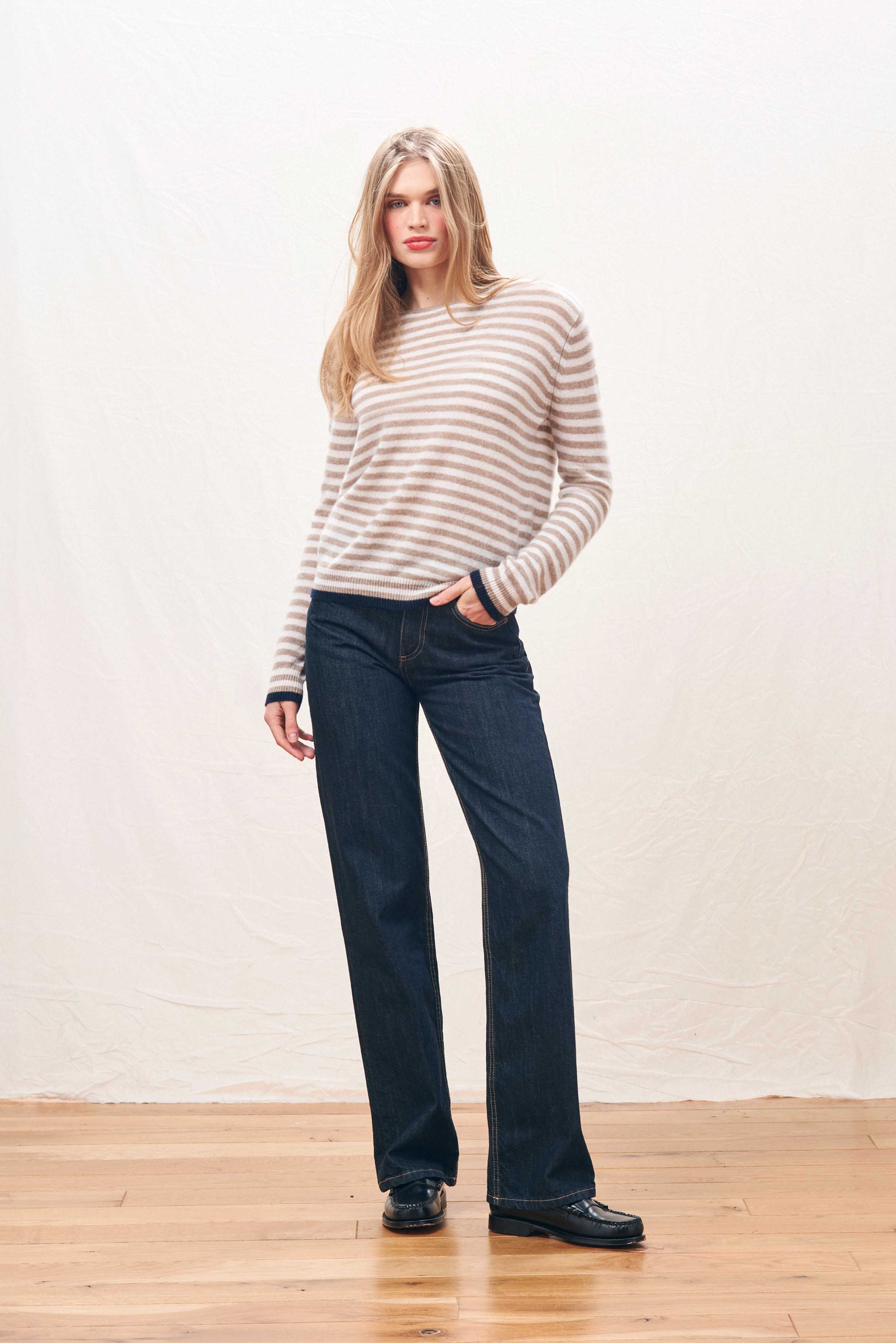 Tipped Little Stripe Crew -Navy /Lily/ Brown