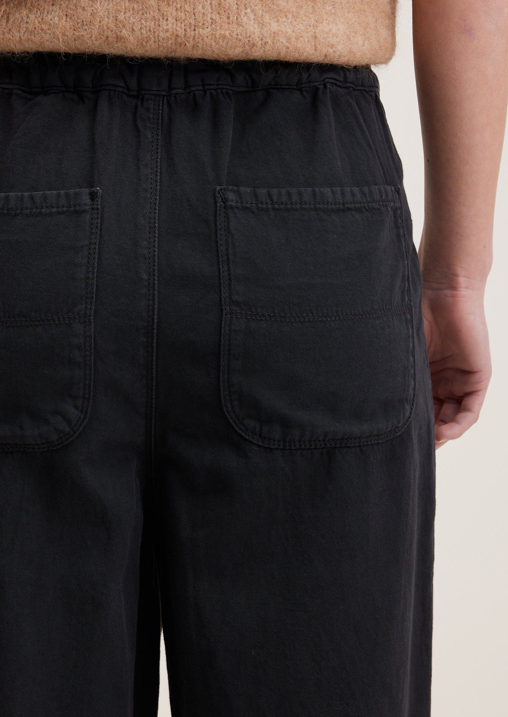 Pasop Trousers, Off Black