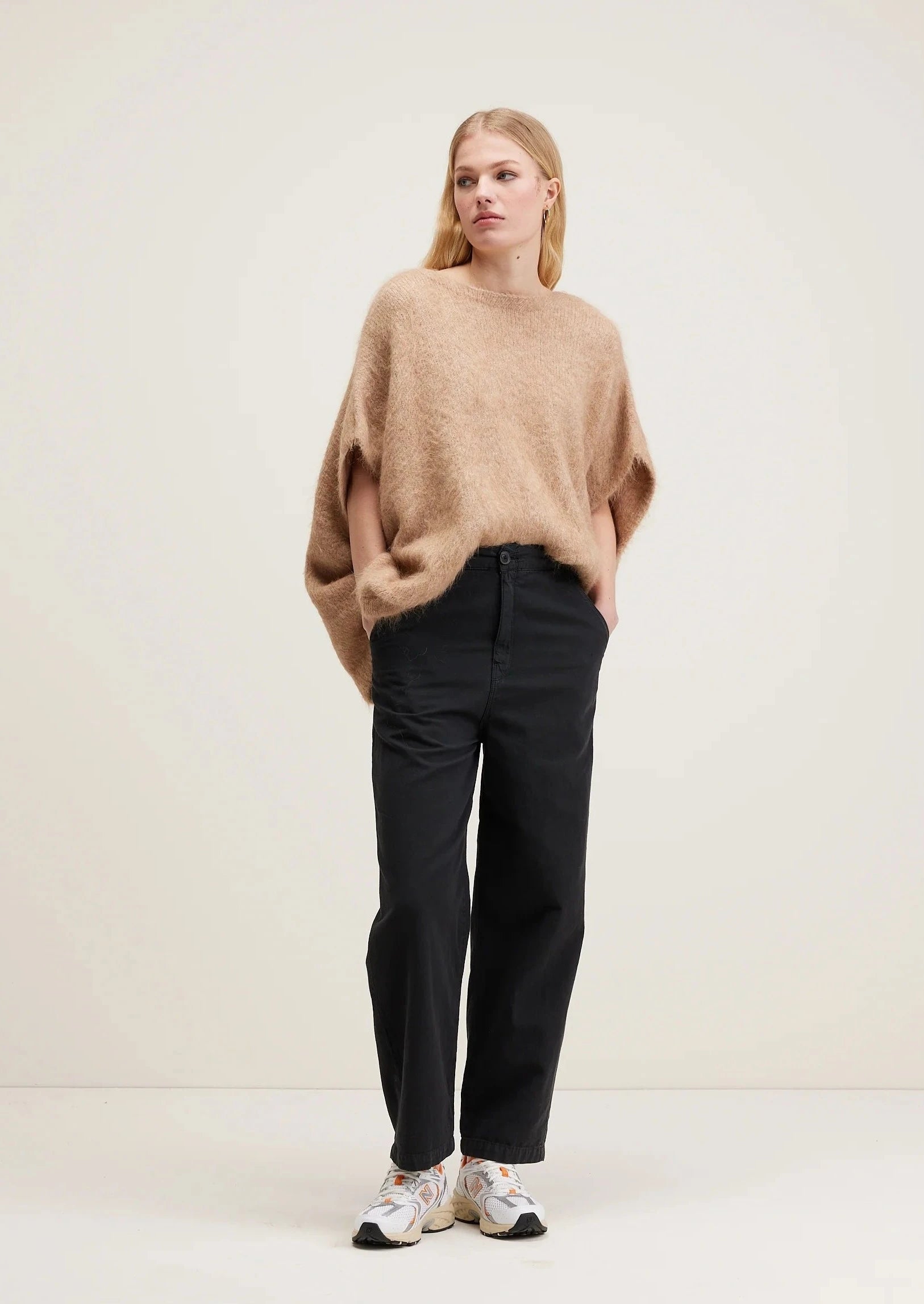 Pasop Trousers, Off Black